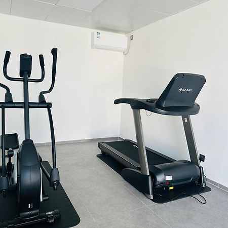 Lncommunity Guangzhou Haizhu Branch ภายนอก รูปภาพ